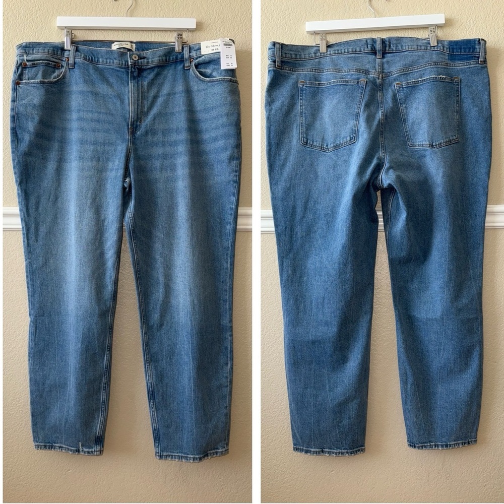 NEW Abercrombie & Fitch The Mom Jean Size 36 / 22 Long